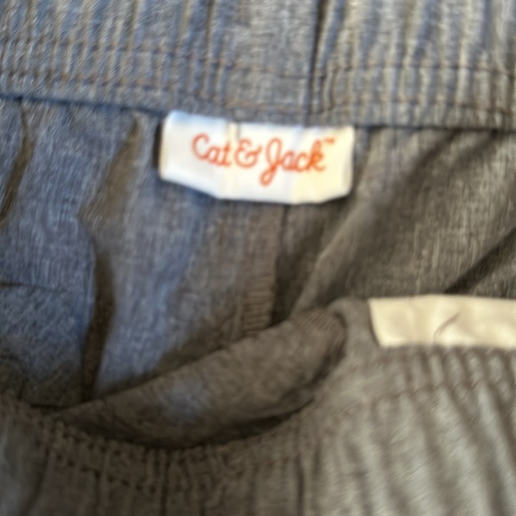 Cat & Jack Short - Picture 2 of 4